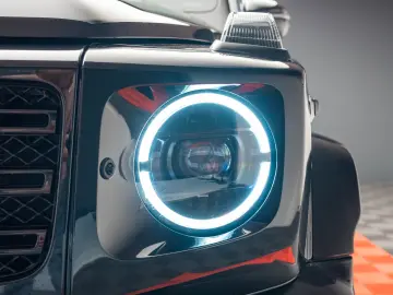 Mercedes Benz G500