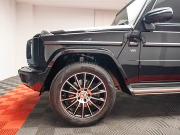 Mercedes Benz G500