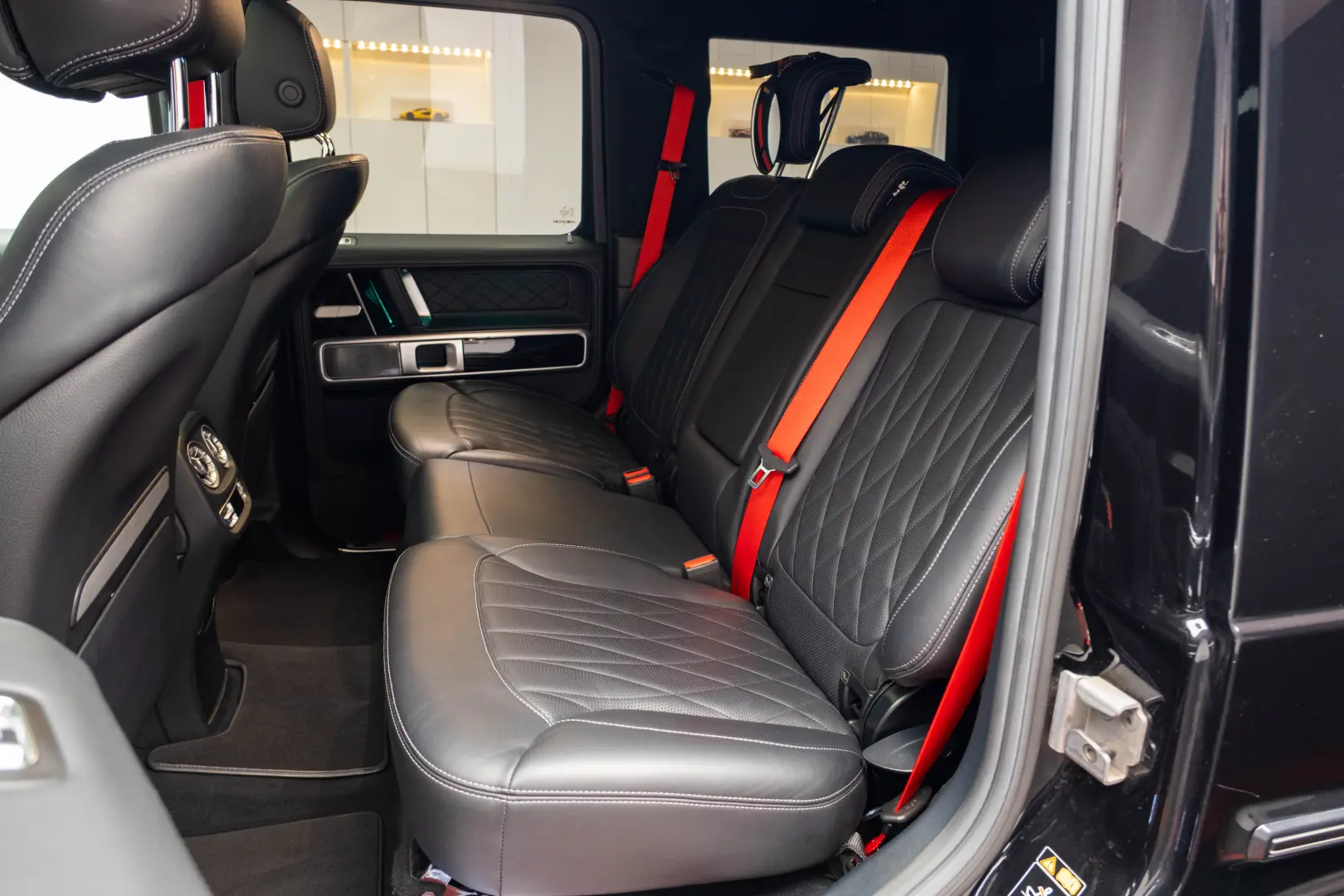 Mercedes Benz G500