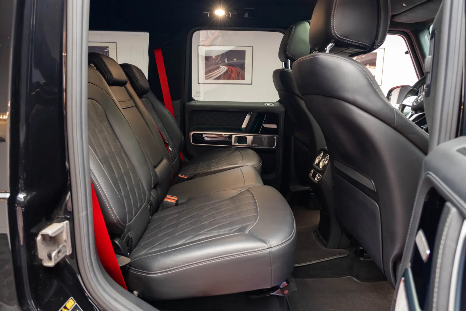 Mercedes Benz G500