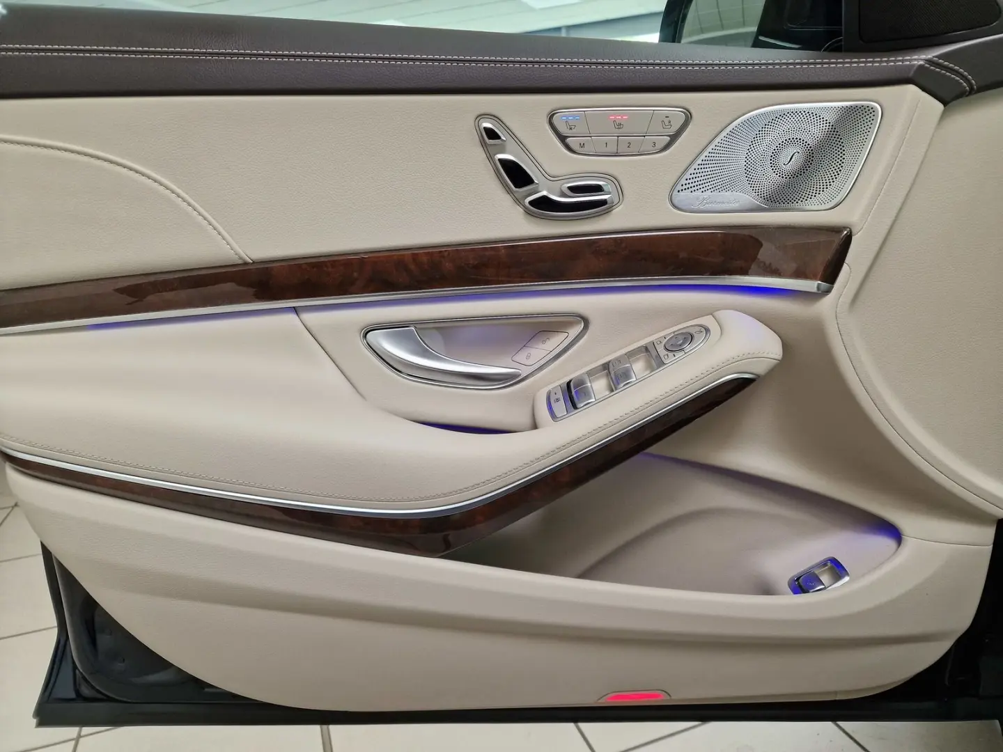 S 350 d PANO 360° MASS SOFT BURMESTER