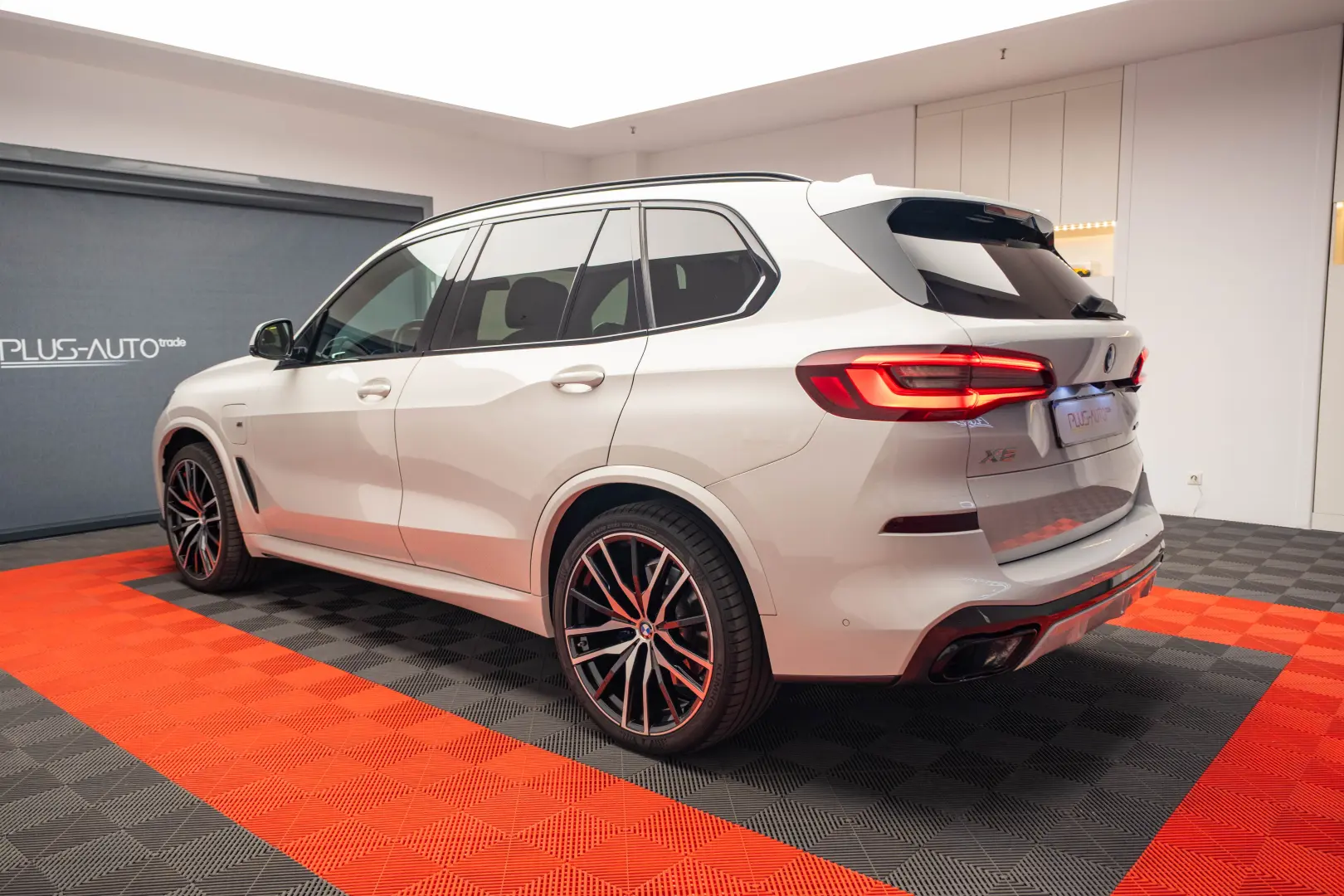 BMW X5 xDrive45e