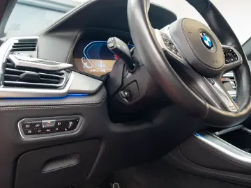 BMW X5 xDrive45e