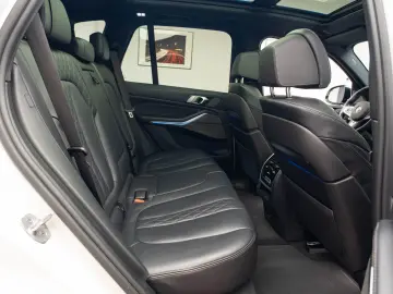BMW X5 xDrive45e