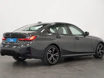 320d xDrive M Sport*ShadowLine*Widescreen*Kamera
