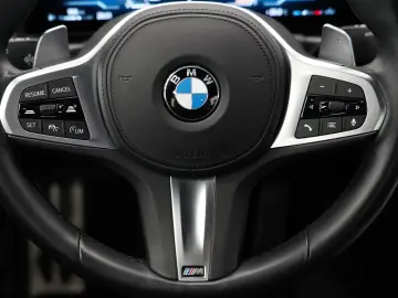 320d xDrive M Sport*ShadowLine*Widescreen*Kamera
