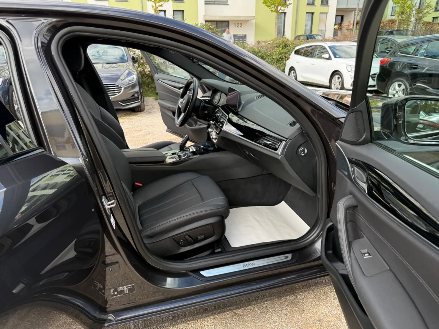 520d Lim Aut Kamera+Leder+LED+M FACELIFT