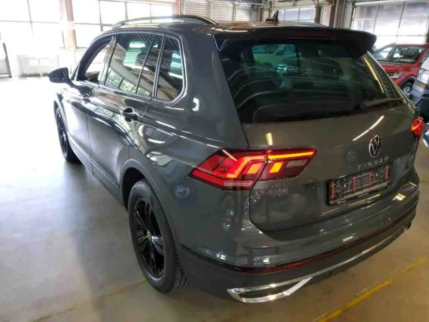 Tiguan 2.0 TDI DSG URBAN SPORT*LED*KAMERA*NAVI*K