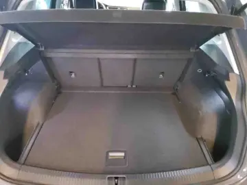 Tiguan 2.0 TDI DSG URBAN SPORT*LED*KAMERA*NAVI*K