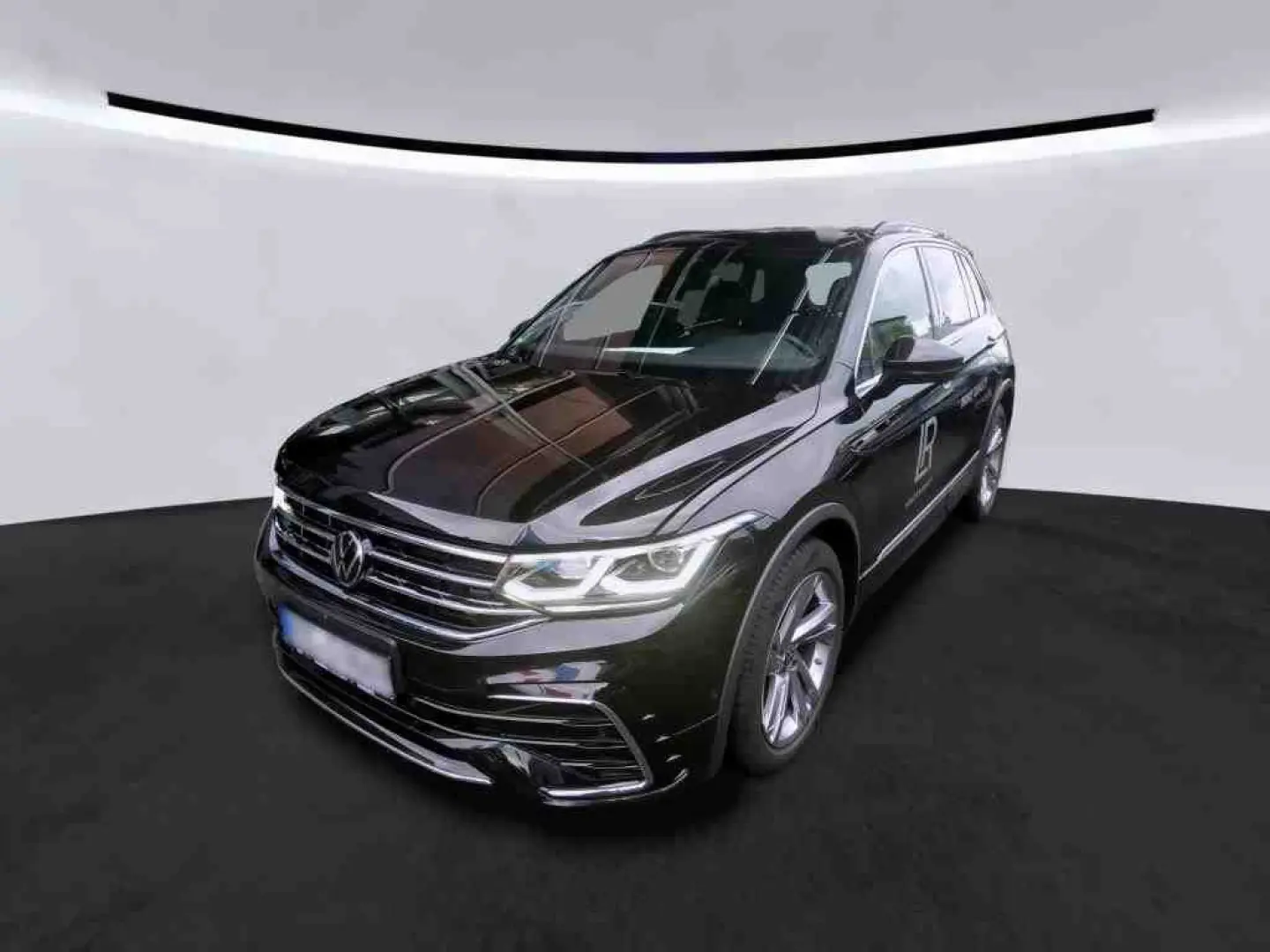 Tiguan 1.5 TSI DSG R-LINE*IQ.LIGHT*AHK*KAMERA*NA