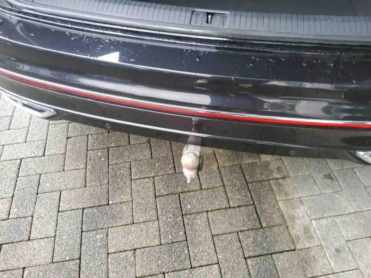 Tiguan 1.5 TSI DSG R-LINE*IQ.LIGHT*AHK*KAMERA*NA