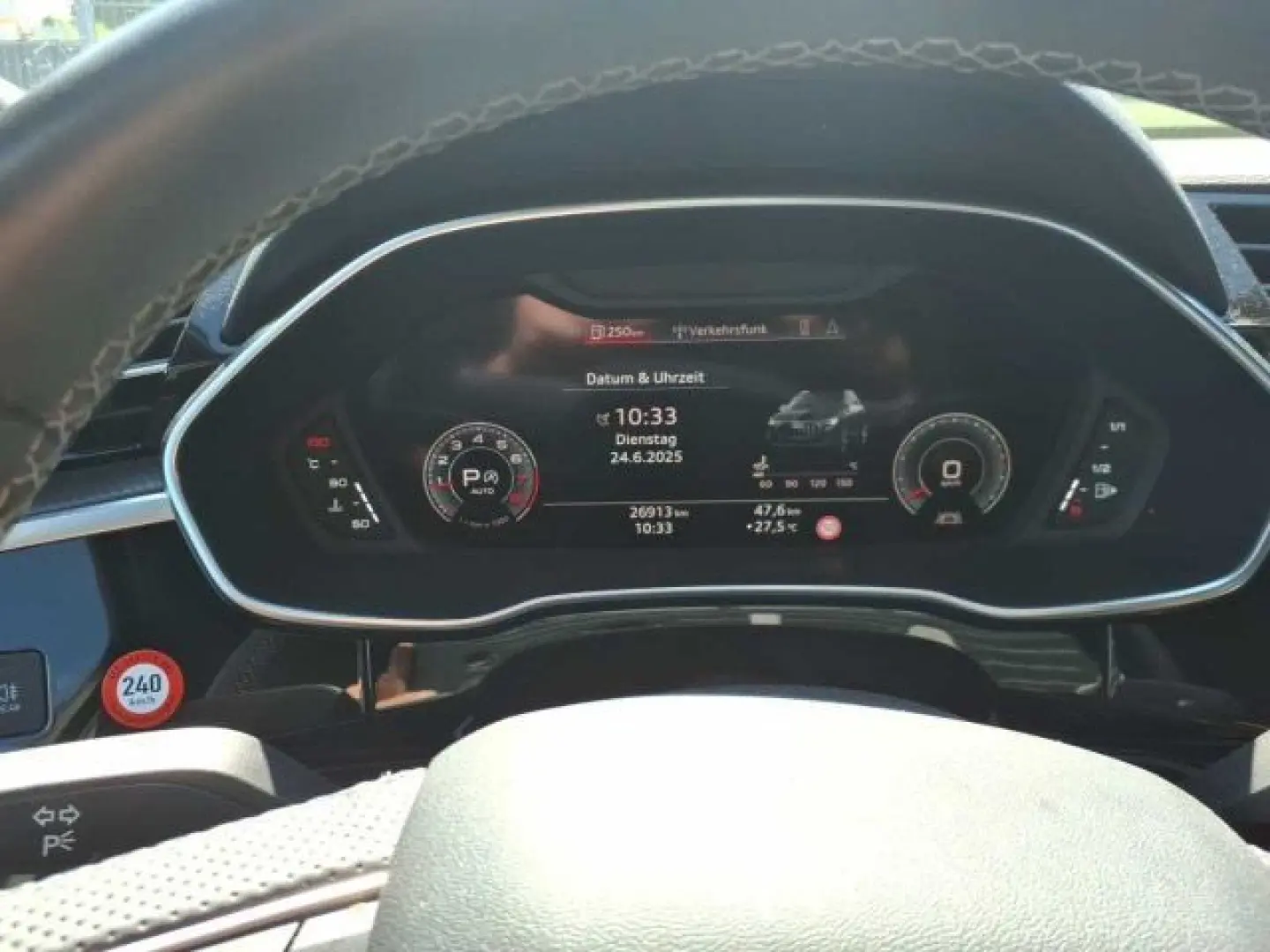 Q3 S line 45 TFSI quattro 180(245) kW(PS) S tron