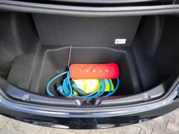 Model 3 RWD PANO+LED+NAVI+SHZ+KAMERA+ACC+WP