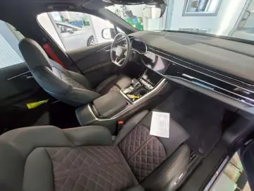 SQ7 4.0 TFSI qu. Tip. MATRIX-LED+PANO+B&O+LEDER