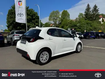 Yaris Comfort 1.0 Dual-VVTi EU6d Rückfahrkamera