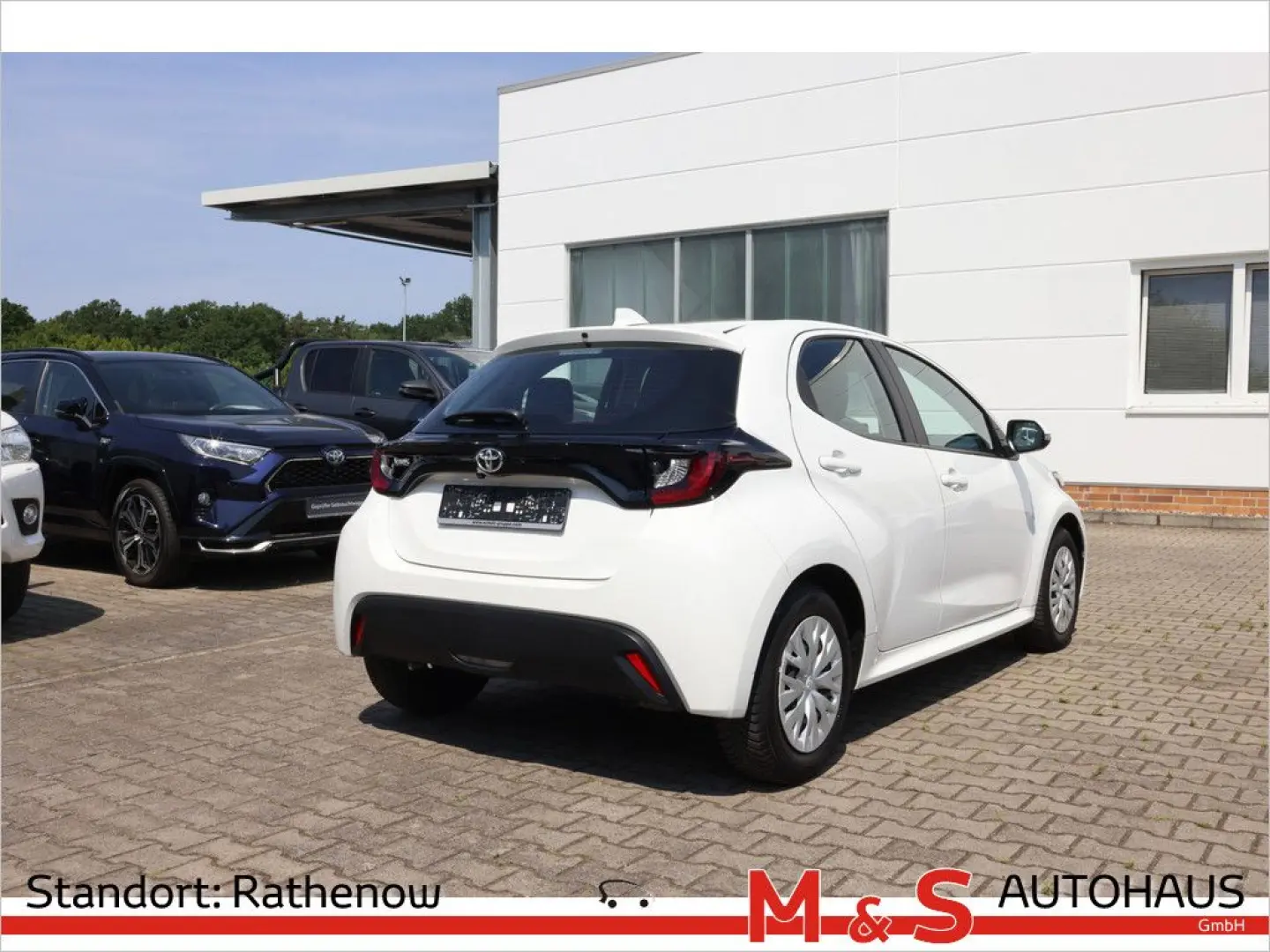 Yaris 1.0 Basis