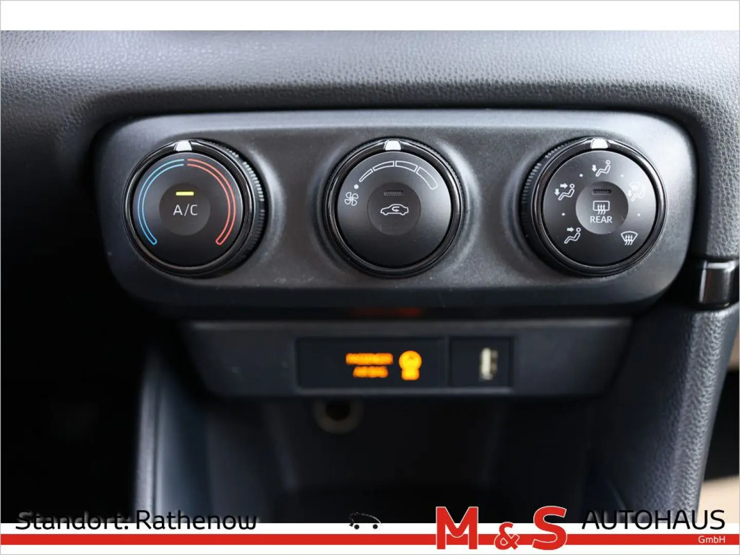 Yaris 1.0 Basis