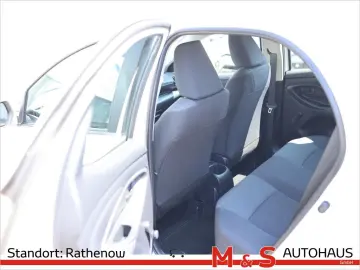 Yaris 1.0 Basis