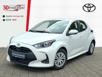 Yaris 1.0 Comfort +Klima +Apple CarPlay +Android