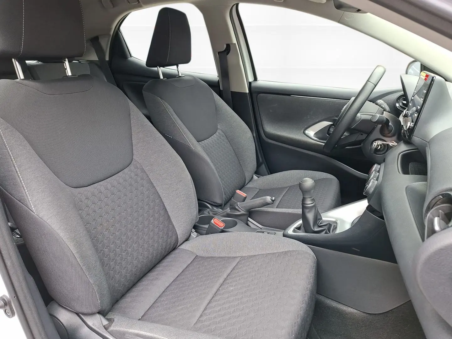 Yaris 1.0 Comfort +Klima +Apple CarPlay +Android