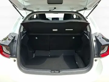 Yaris 1.0 Comfort +Klima +Apple CarPlay +Android