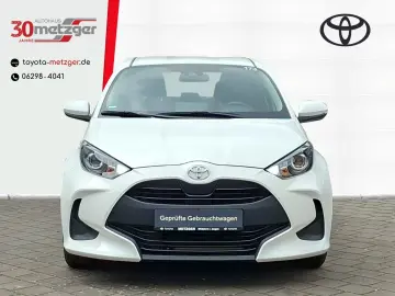 Yaris 1.0 Comfort +Klima +Apple CarPlay +Android