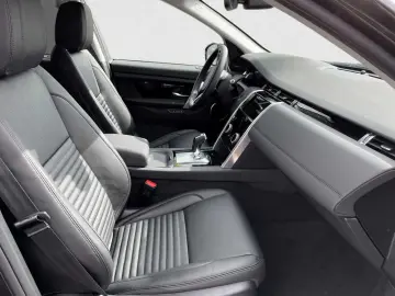 Discovery Sport P300e SE
