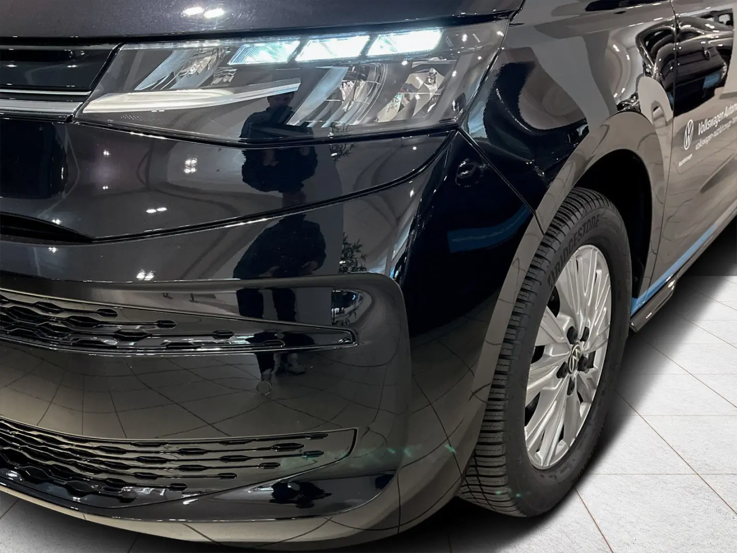 Multivan 2.0TDI Life DSG 7Sitz AHK Kamera LED