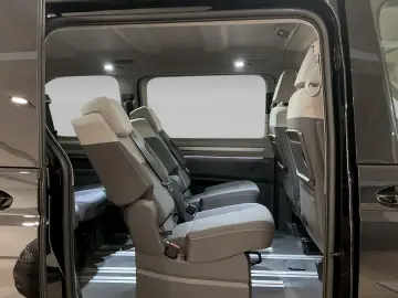 Multivan 2.0TDI Life DSG 7Sitz AHK Kamera LED