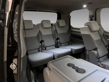 Multivan 2.0TDI Life DSG 7Sitz AHK Kamera LED