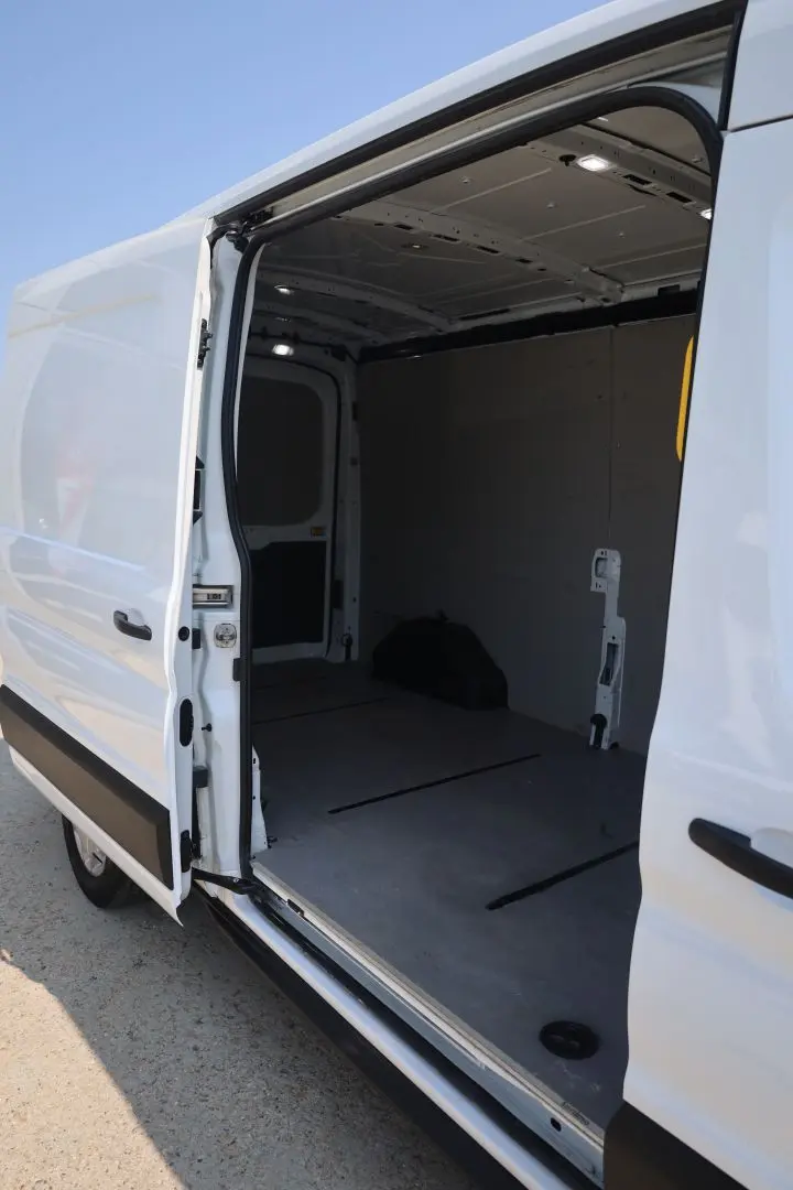 FORD TRANSIT L3H2 2.0 130CP