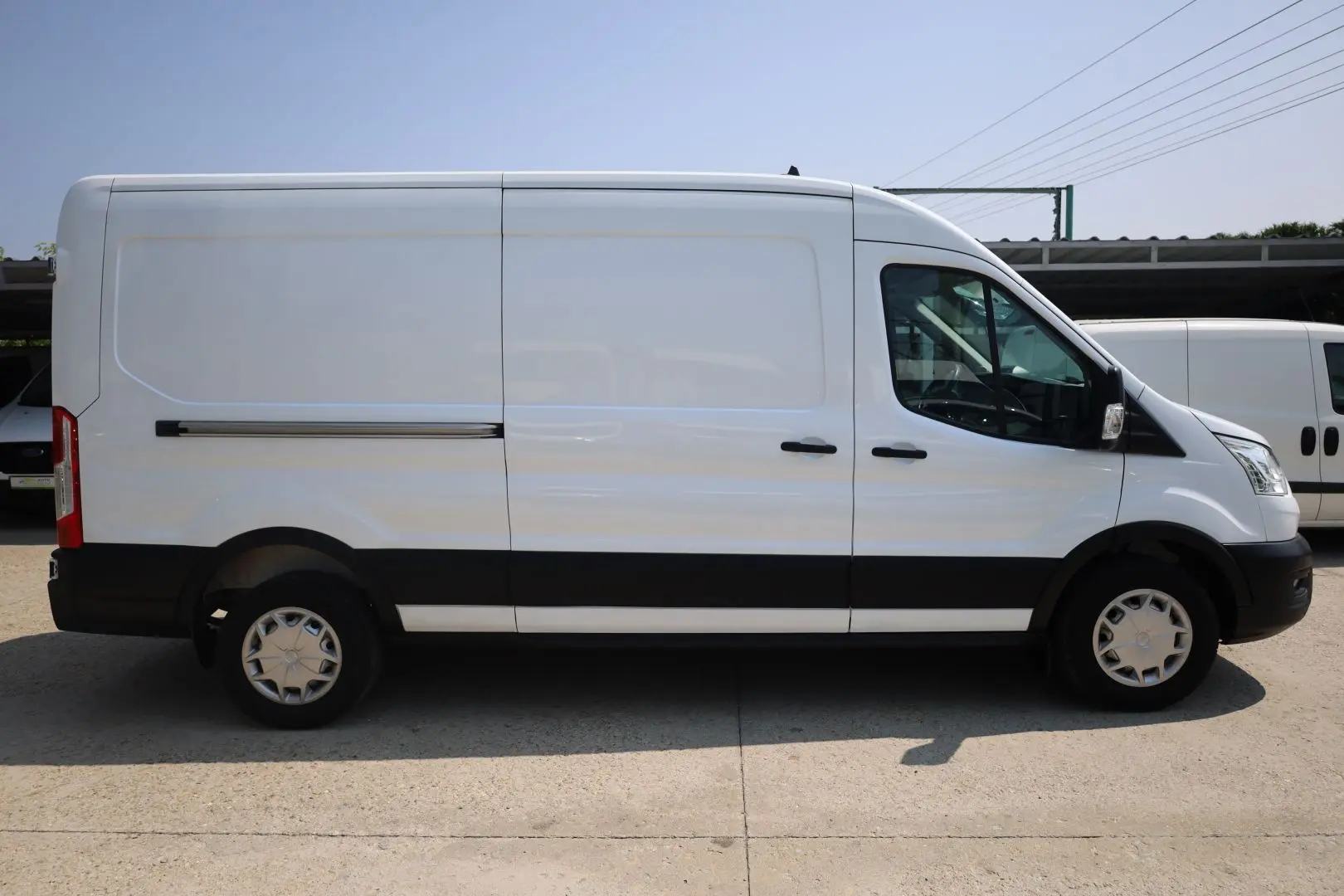 FORD TRANSIT L3H2 2.0 130CP
