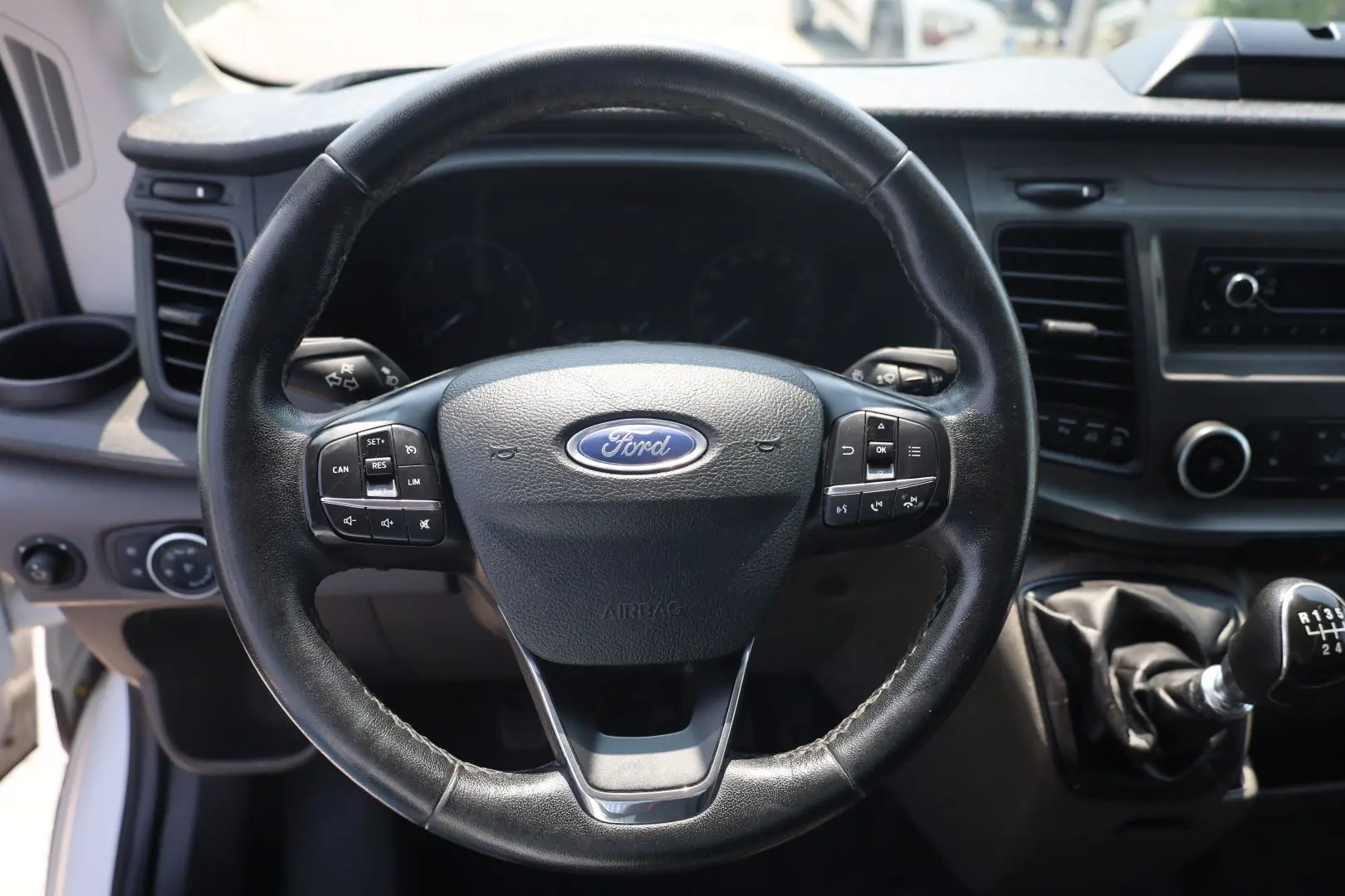 FORD TRANSIT L3H2 2.0 130CP