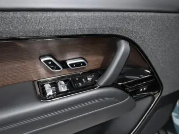 Range Rover Sport P440e Facelift Dynamic Pano A