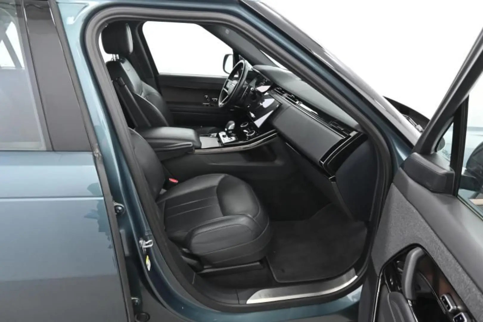 Range Rover Sport P440e Facelift Dynamic Pano A
