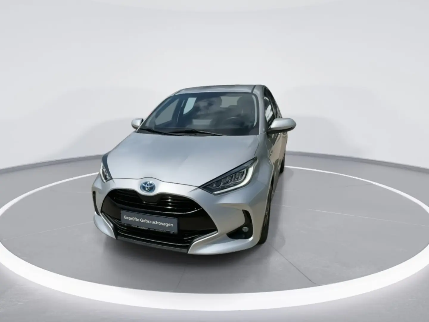 Yaris Hybrid 1.5 VVT-i Club Kamera ACC Carplay