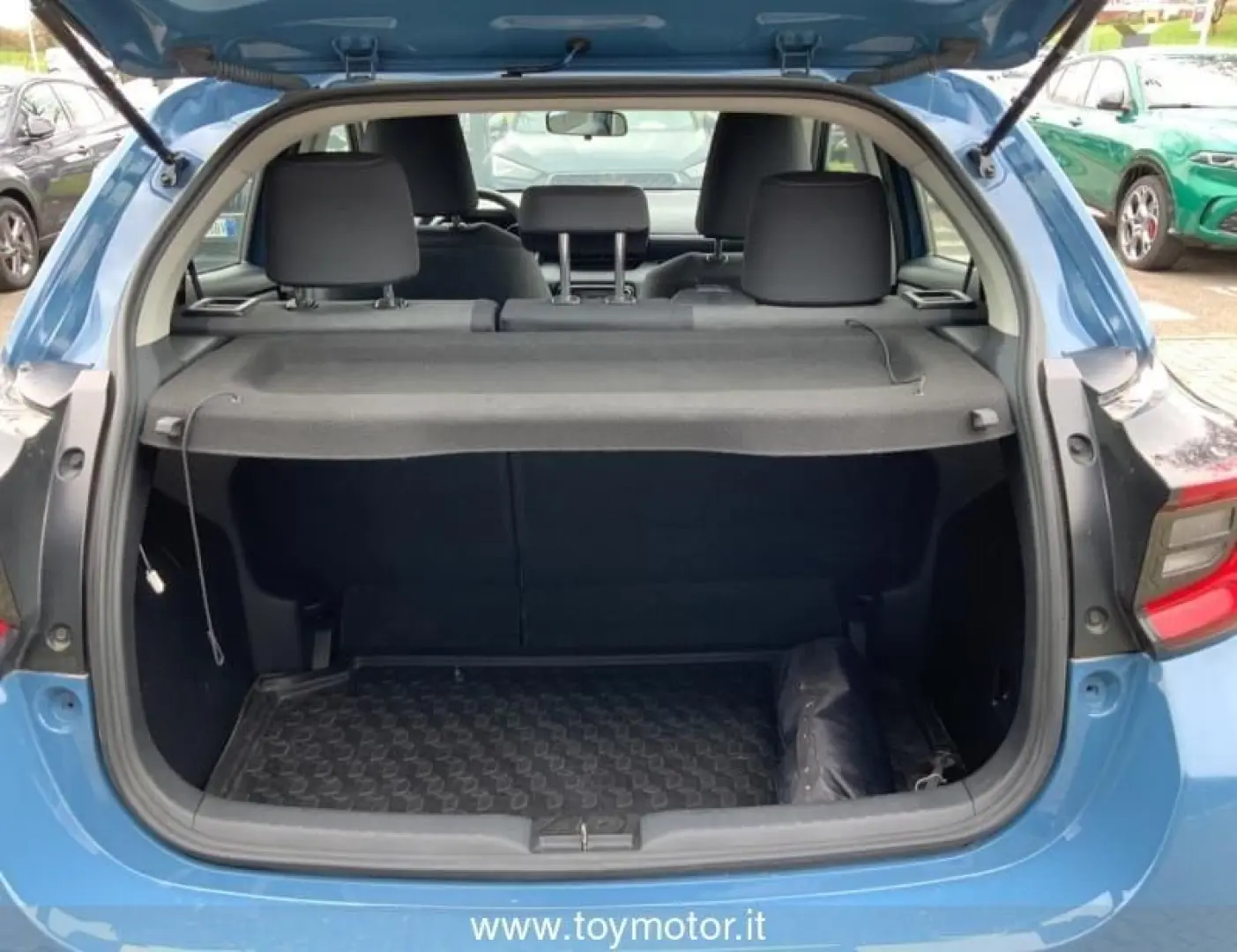 Toyota Yaris 4ª serie 1.5 Hybrid 5 porte Trend