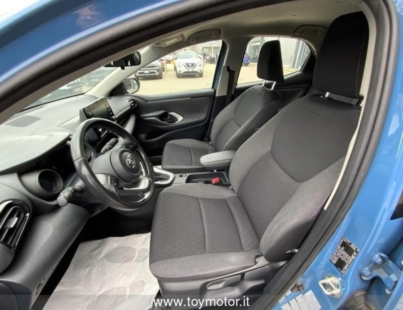 Toyota Yaris 4ª serie 1.5 Hybrid 5 porte Trend