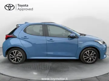 Toyota Yaris 4ª serie 1.5 Hybrid 5 porte Trend