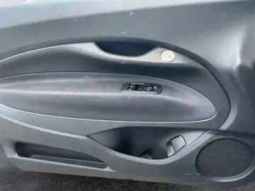 500e Cabrio Icon 42 Kwh Rückfahrkamera Navi Sitz