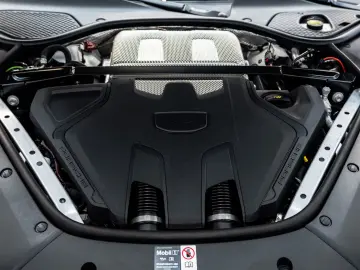 Porsche Panamera GTS