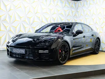 Porsche Panamera GTS