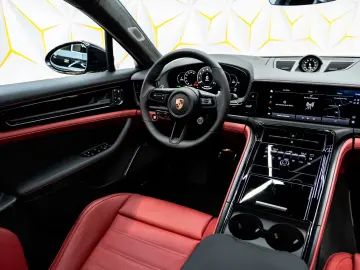 Porsche Panamera GTS