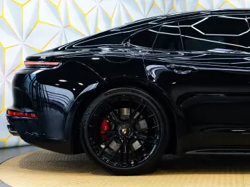 Porsche Panamera GTS