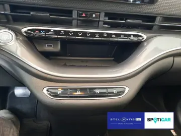 500e C by Bocelli NAVI LEDER ACC KAMERA
