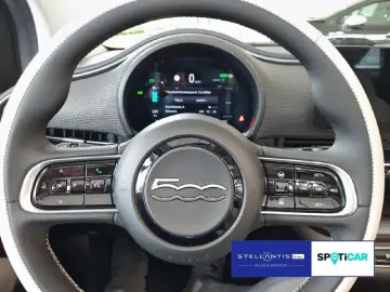 500e C by Bocelli NAVI LEDER ACC KAMERA