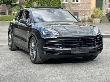 Cayenne E-Hybrid PANORAMA*HA-LENKUNG*21 TURBO*BO