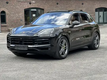 Cayenne E-Hybrid PANORAMA*HA-LENKUNG*21 TURBO*BO