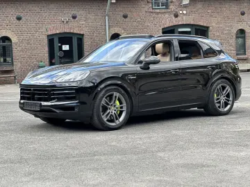 Cayenne E-Hybrid PANORAMA*HA-LENKUNG*21 TURBO*BO