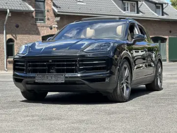 Cayenne E-Hybrid PANORAMA*HA-LENKUNG*21 TURBO*BO